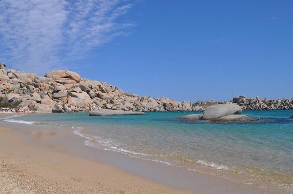 Plage de sable fin en Corse